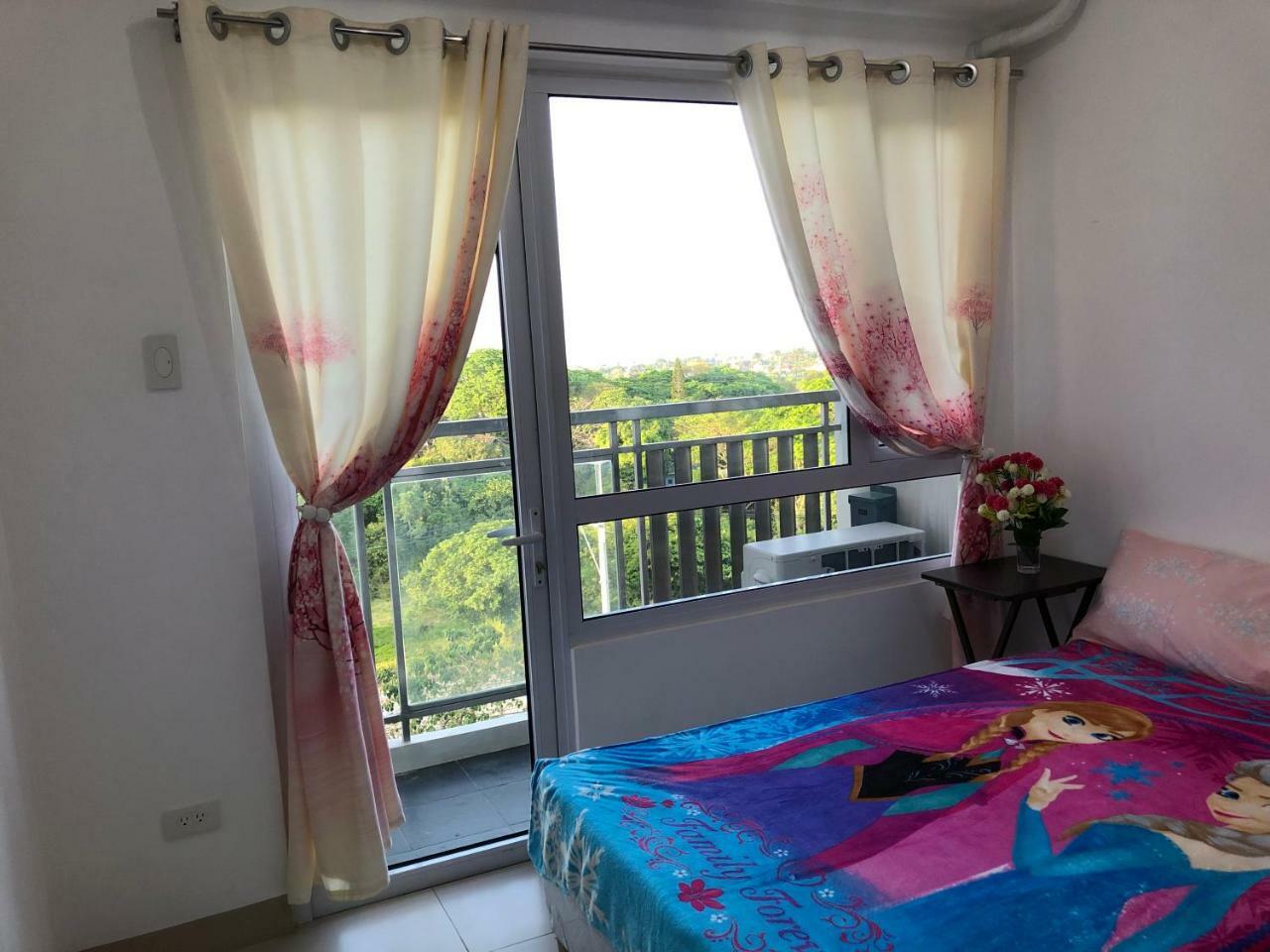 Smdc Wind Suites Jane'S Condo Tagaytay City Екстериор снимка